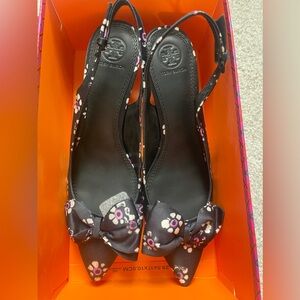 Brand new in box, NWT SIZE 9 TORY BURCH KITTEN HEELS